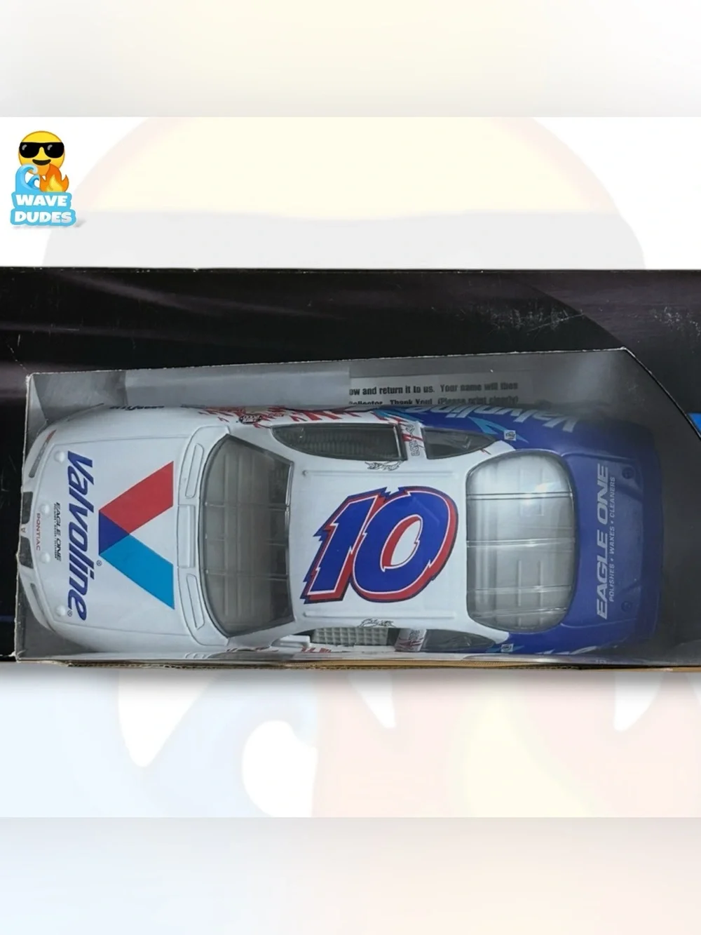 Hot Wheels Racing 2001 Johnny Benson Pontiac Valvoline Die Cast Car